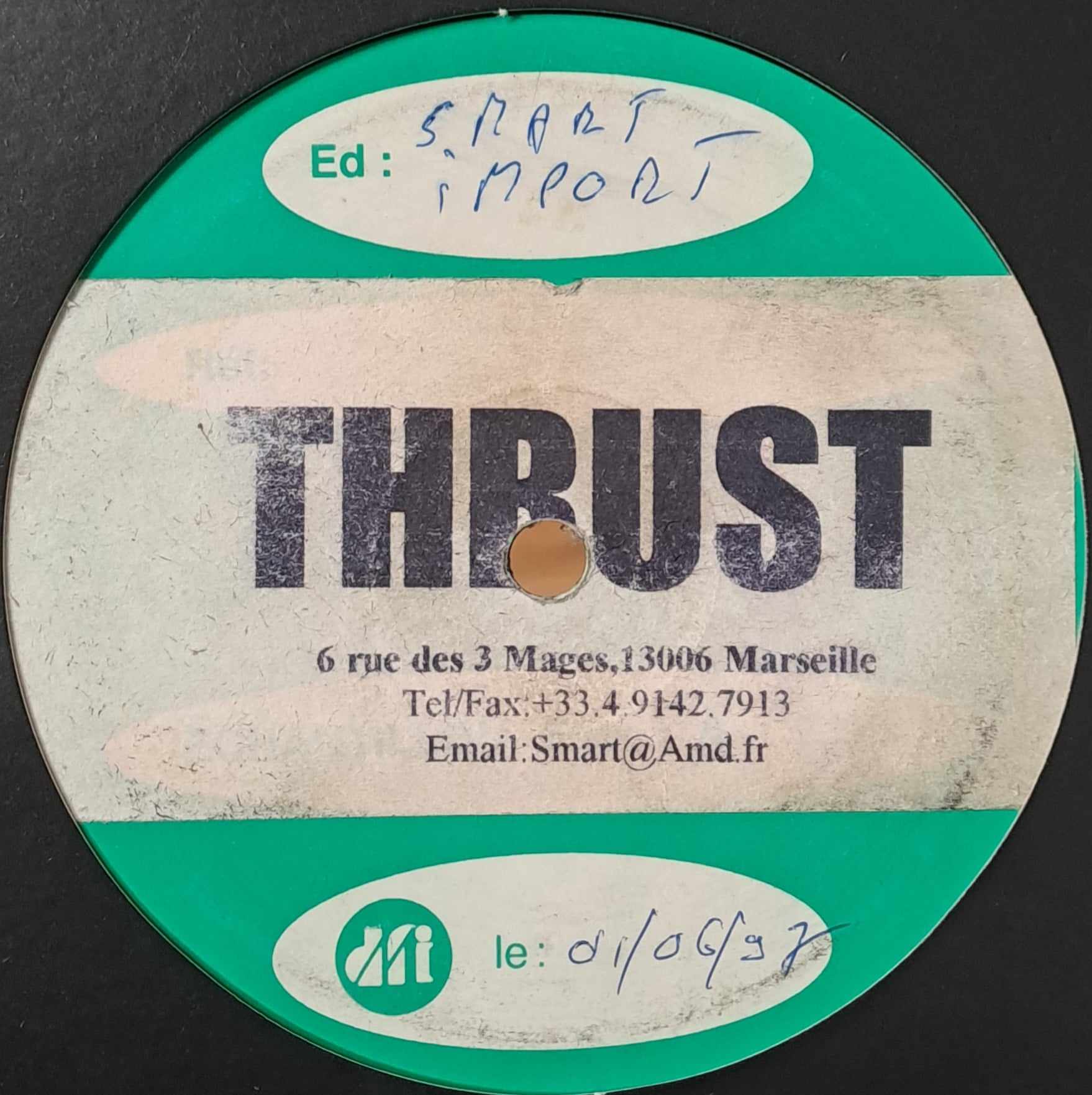 Thrust 002 - vinyle techno